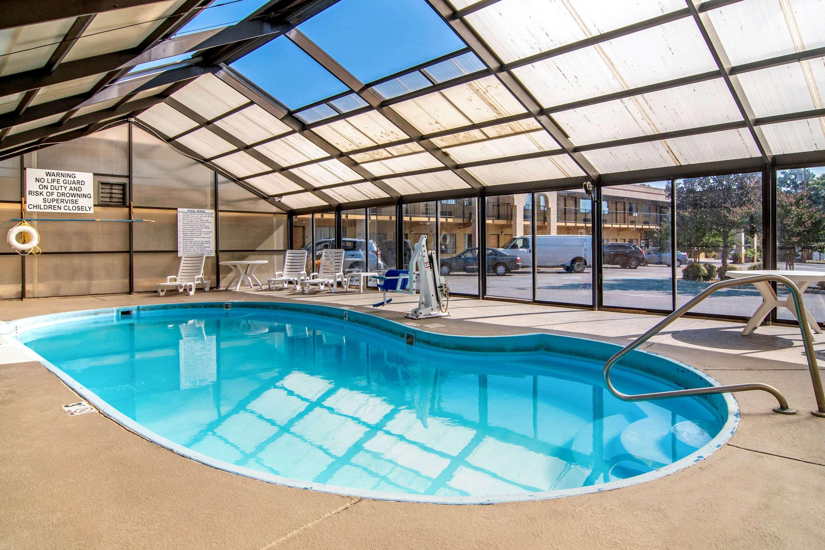 Econo Lodge Inn & Suites Fort Oglethorpe Ngoại thất bức ảnh