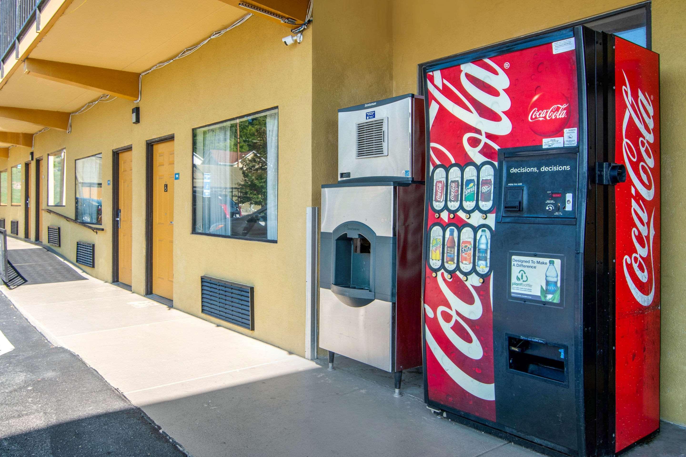 Econo Lodge Inn & Suites Fort Oglethorpe Ngoại thất bức ảnh