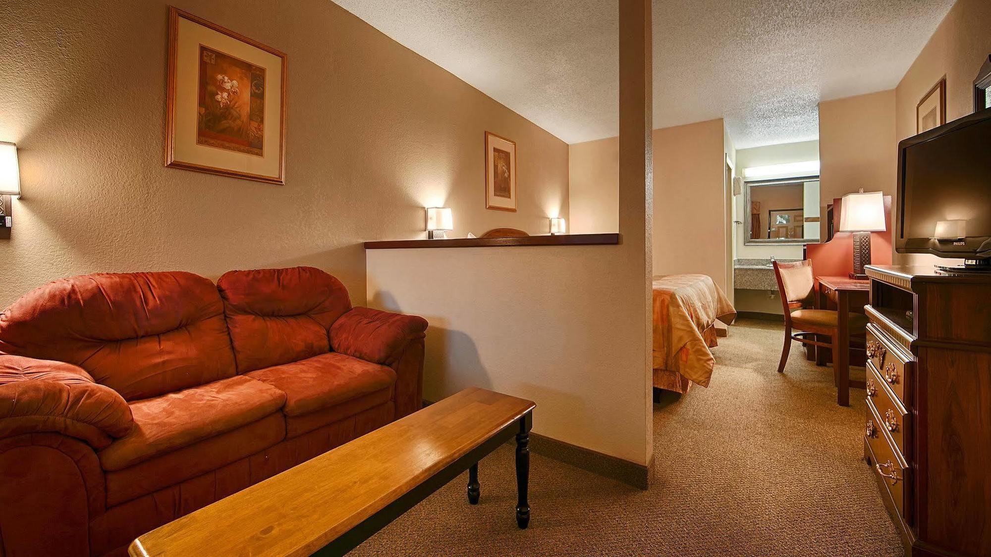 Econo Lodge Inn & Suites Fort Oglethorpe Phòng bức ảnh